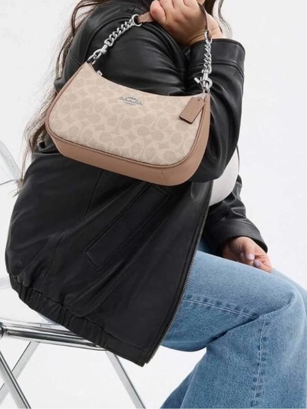 Coach Beige and Tan Signature Canvas Shoulder Bag - Picture 3 of 7